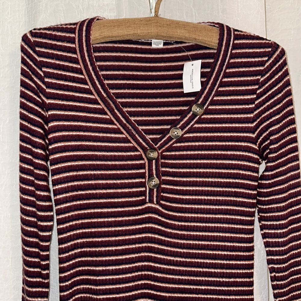 AE XS Burgundy Striped Ribbed Knit V-Neck Long Sleeve Knee Length Dress - Picture 4 of 12